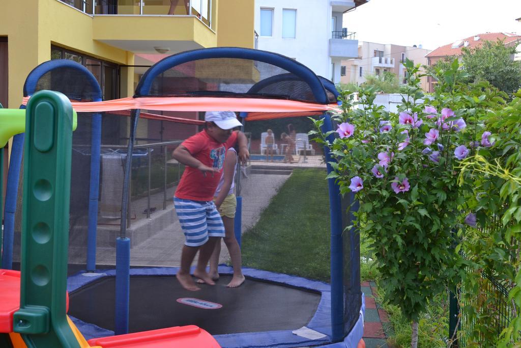 Apart Lev Ravda Dış mekan fotoğraf