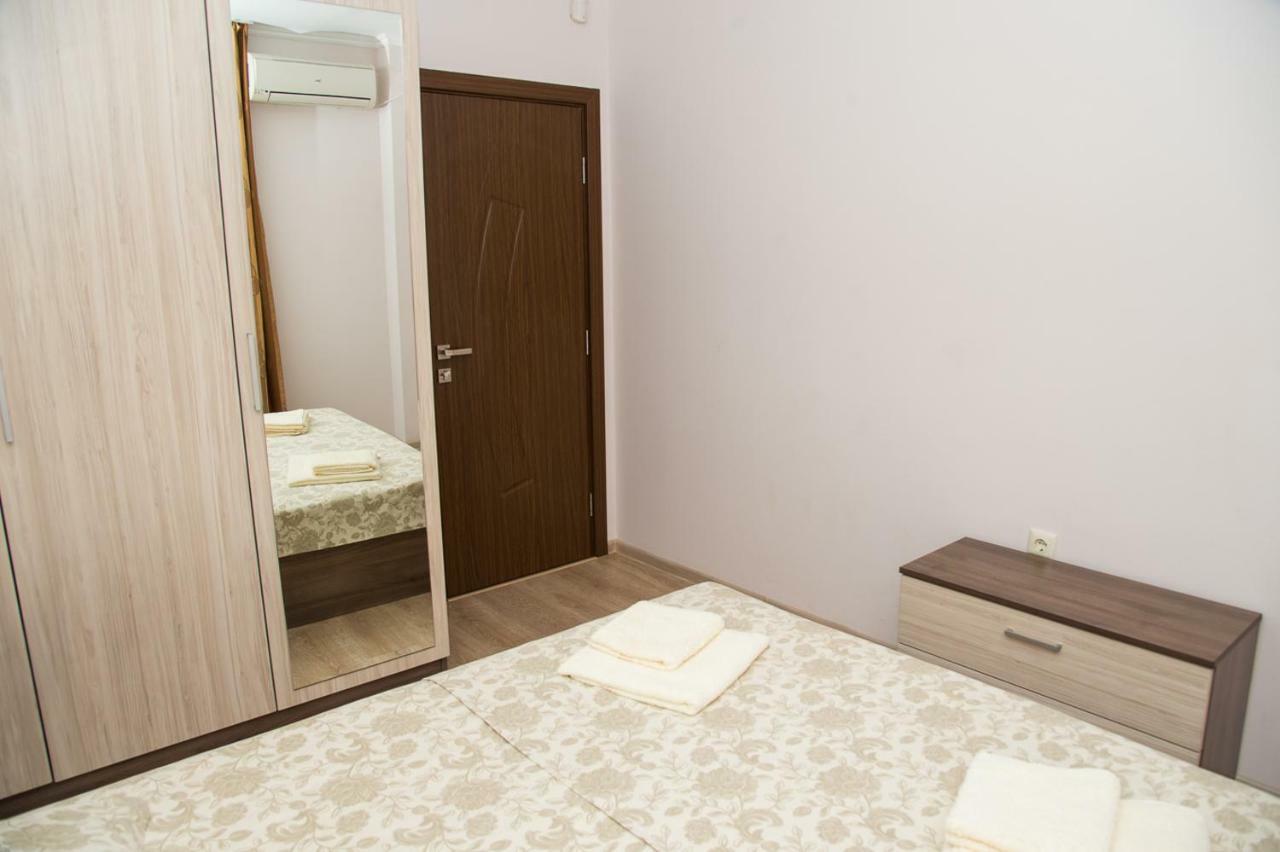 Apart Lev Ravda Dış mekan fotoğraf