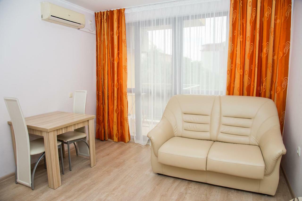 Apart Lev Ravda Dış mekan fotoğraf