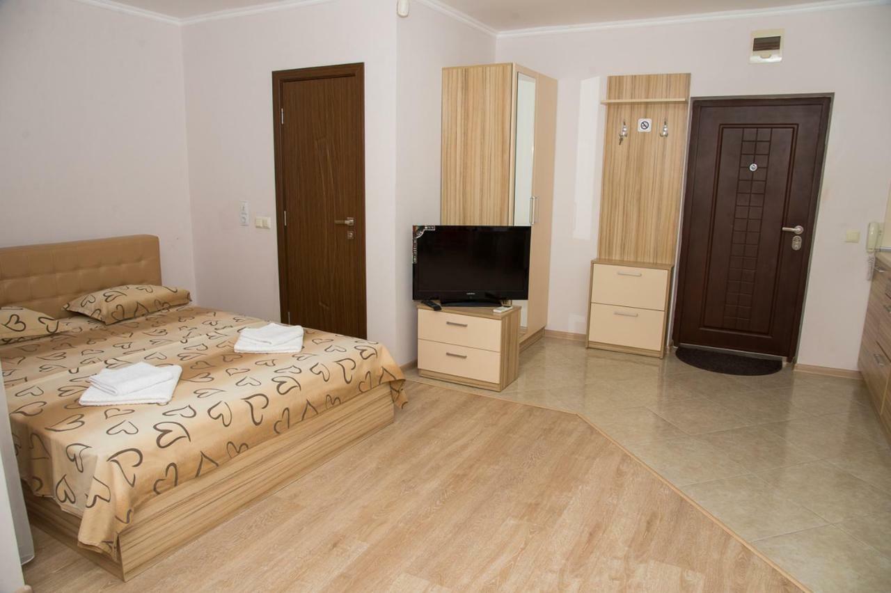 Apart Lev Ravda Dış mekan fotoğraf