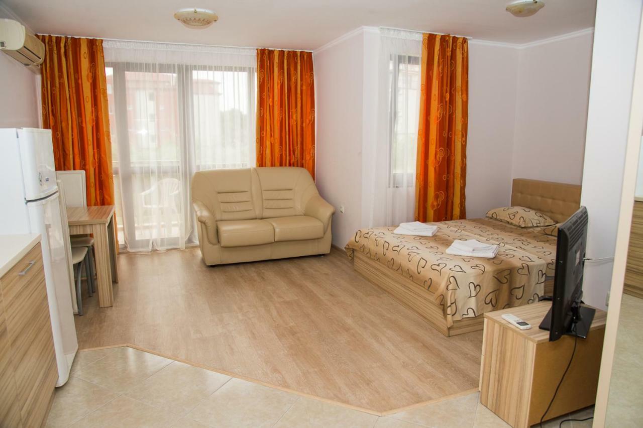 Apart Lev Ravda Dış mekan fotoğraf