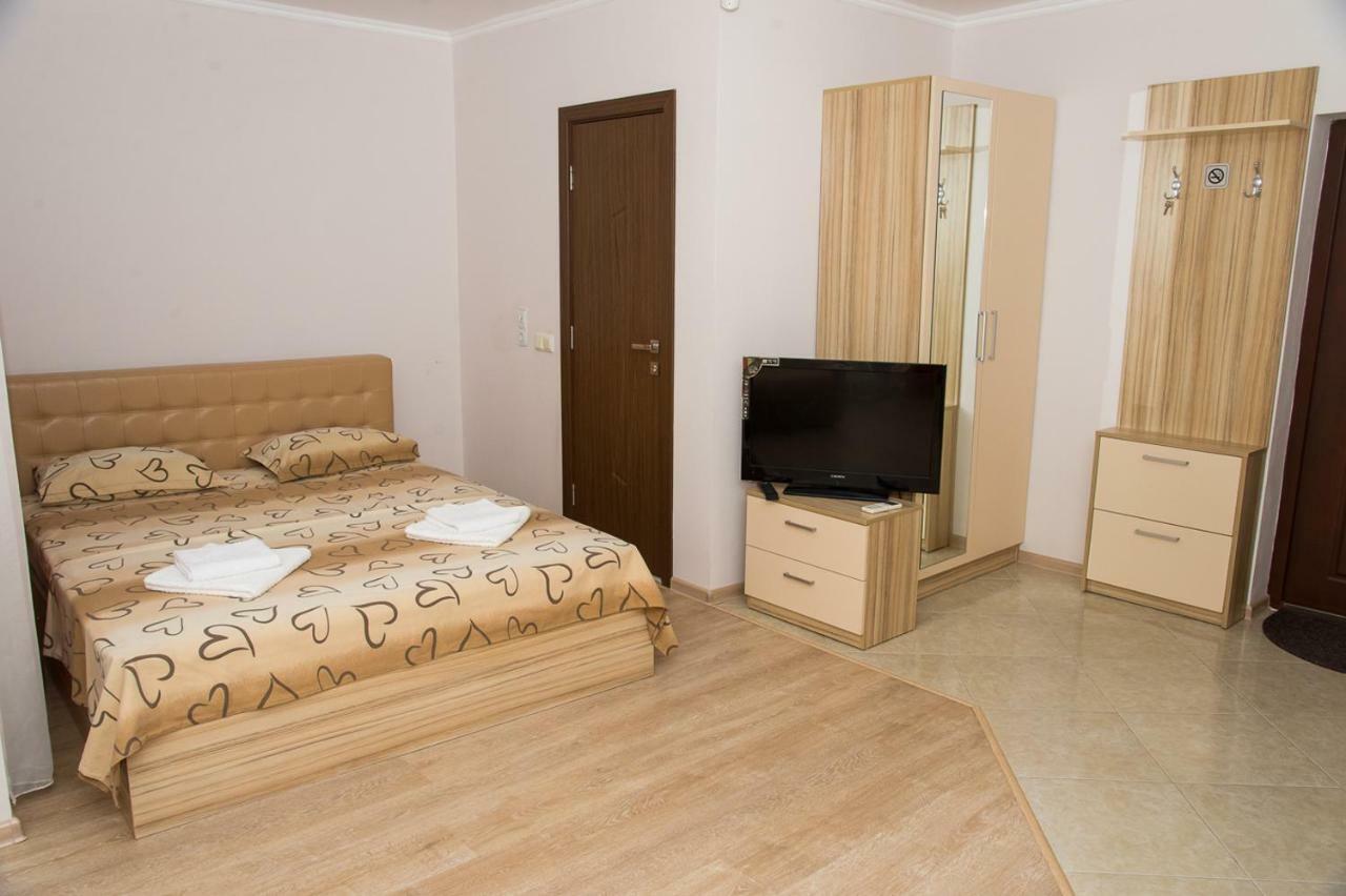 Apart Lev Ravda Dış mekan fotoğraf