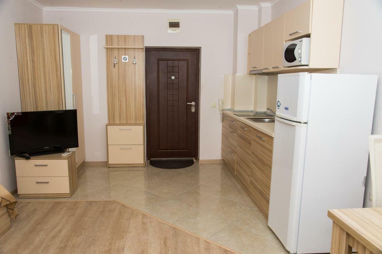 Apart Lev Ravda Dış mekan fotoğraf