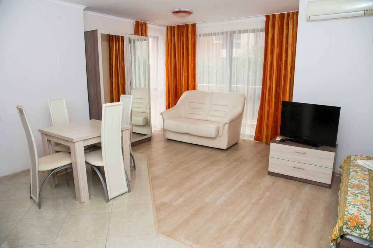 Apart Lev Ravda Dış mekan fotoğraf